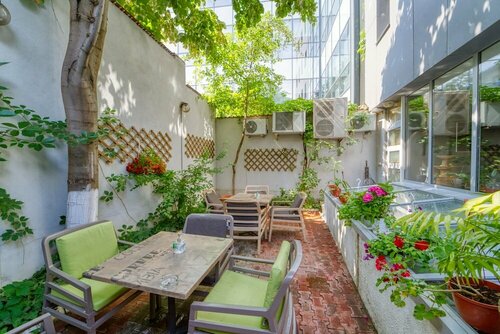 Гостиница Unique Hotel в Бухаресте