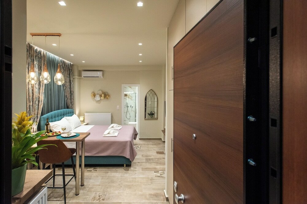 Фото Romantic Studio under Acropolis