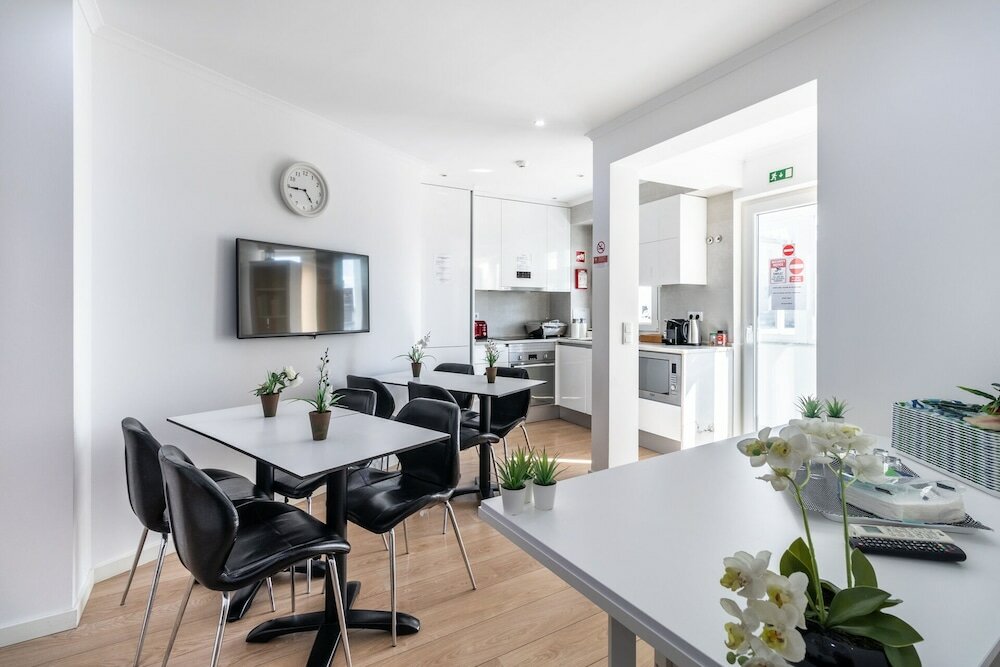 Фото Lisbon Terrace Suites for Large Groups