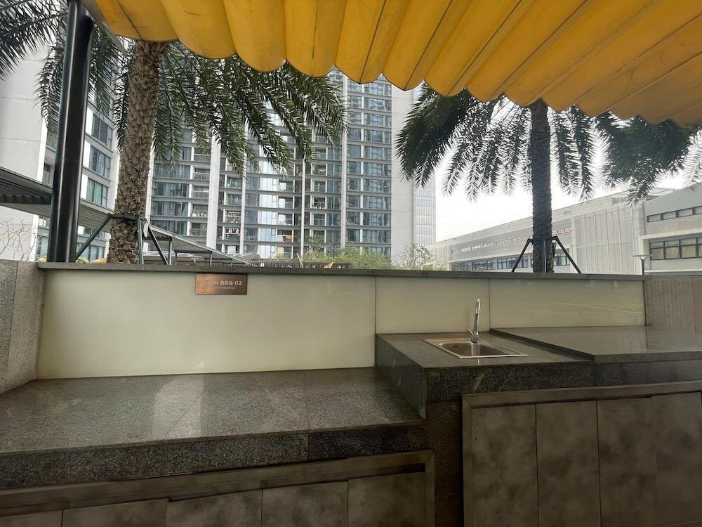 Фото Vinhomes Metropolis Ha Noi-Gem Apartment