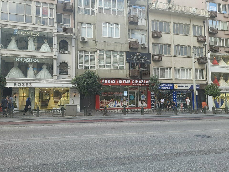 Centro médico, clínica Adres işitme cihazları merkezi, , foto
