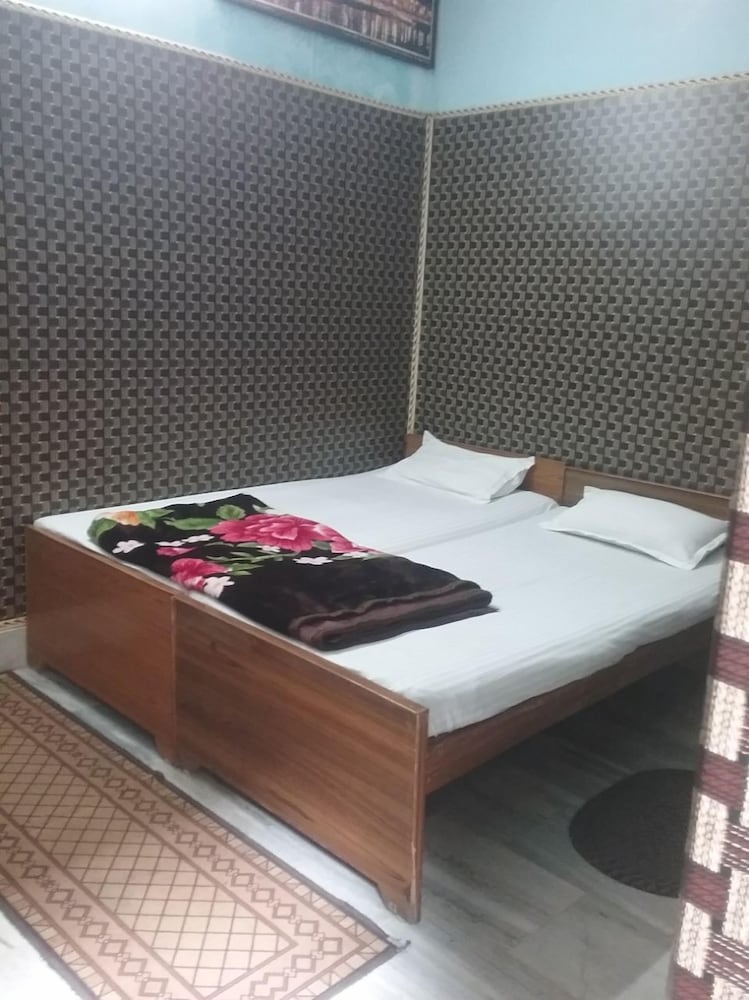 Фото Teerth Guest House