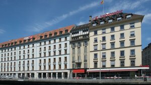 Гостиница The Ambassador