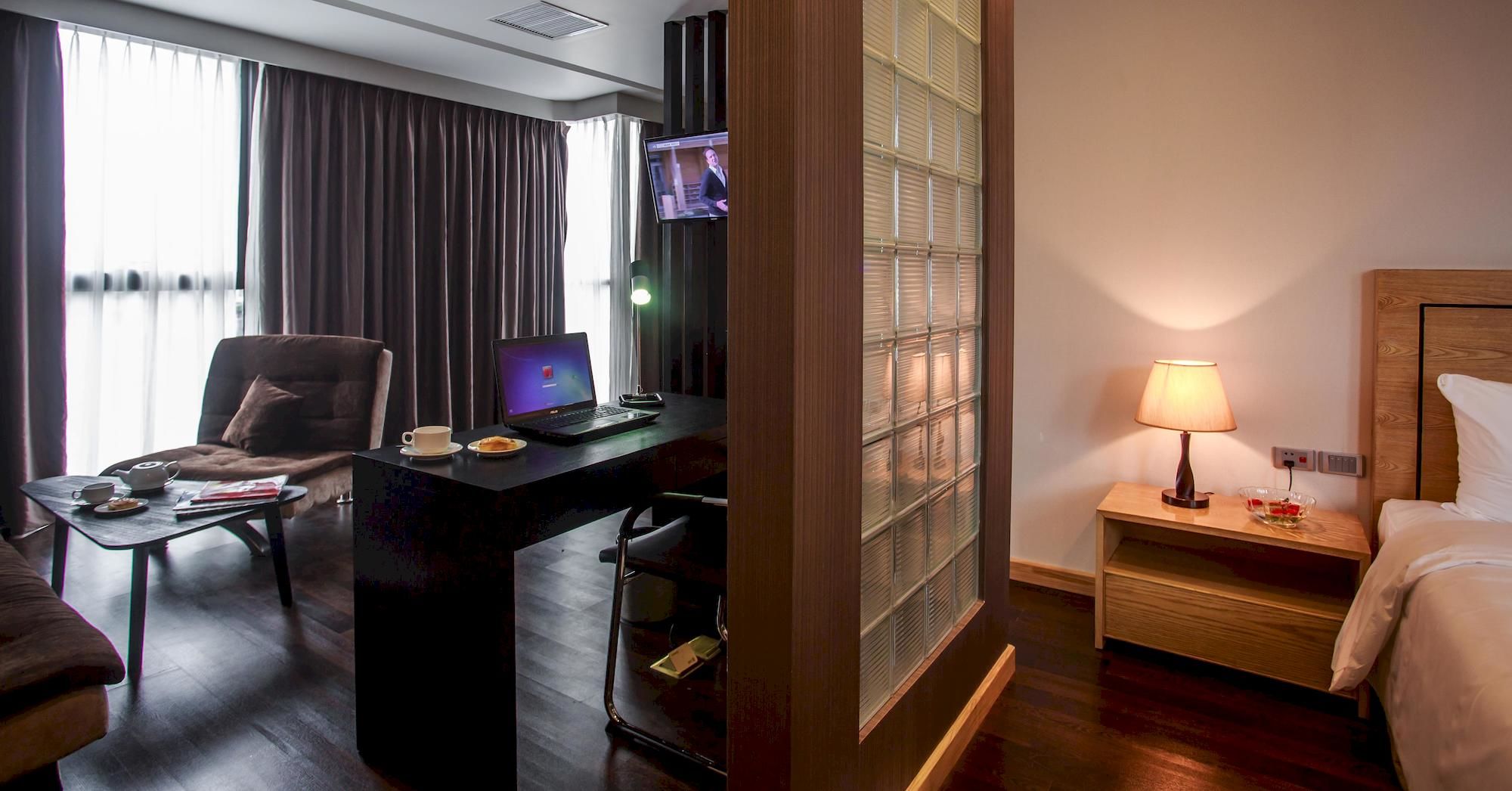 Фото Park Side Sunline Hotel