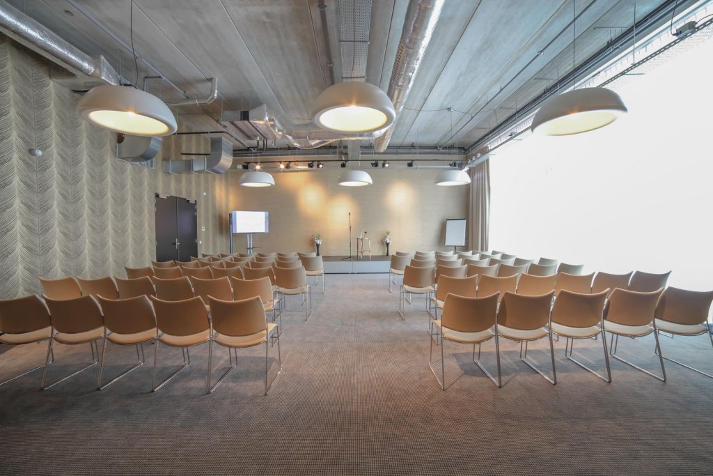 Фото DoubleTree by Hilton Hotel Amsterdam