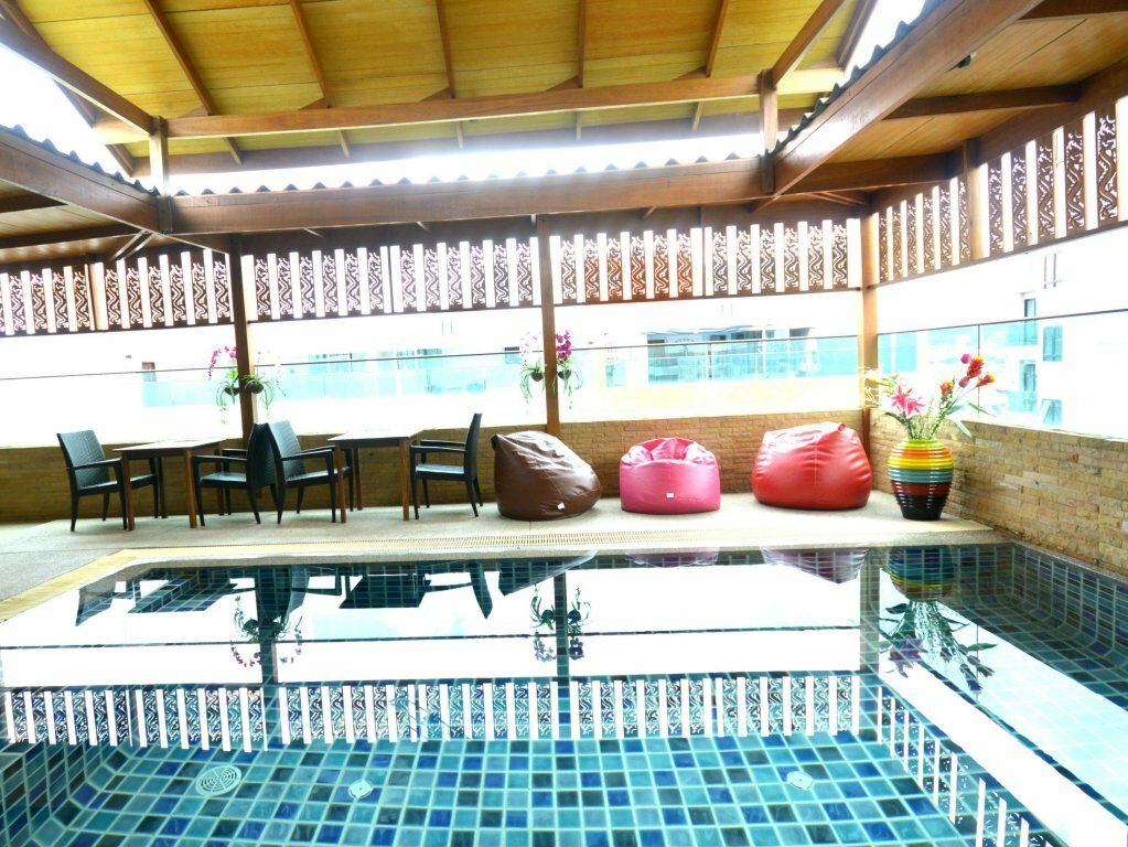 Фото The Patong Center Hotel