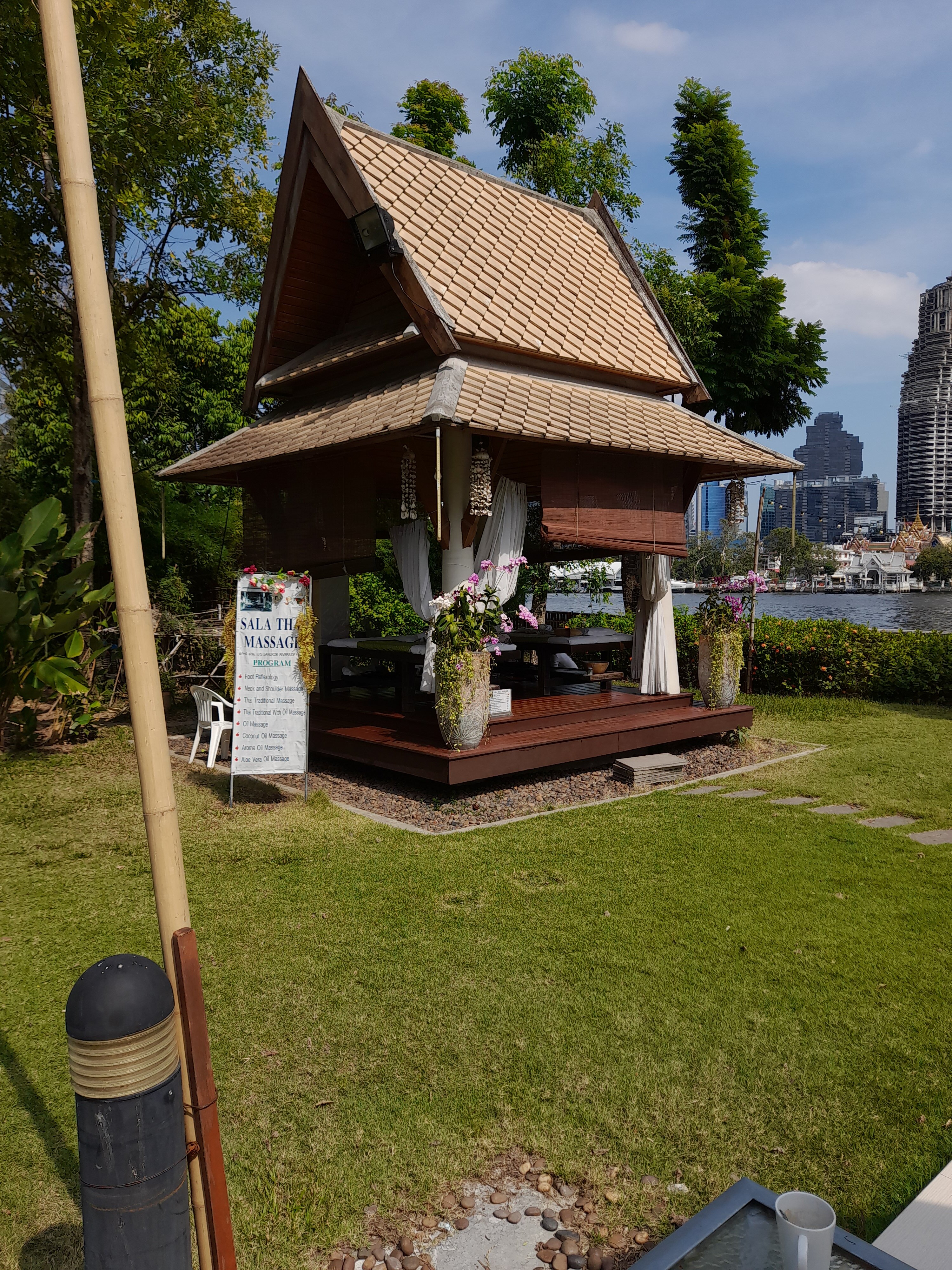 Фото Ibis Bangkok Riverside