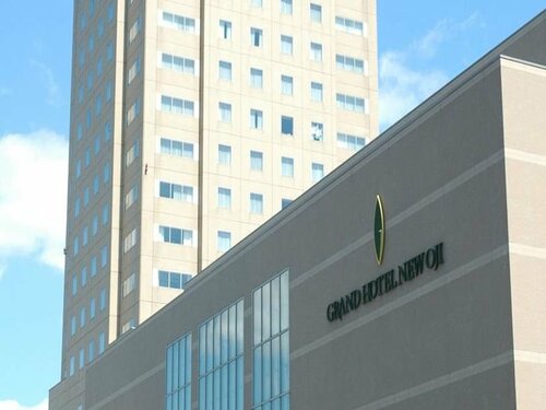 Гостиница Grand Hotel New Oji в Томакомае