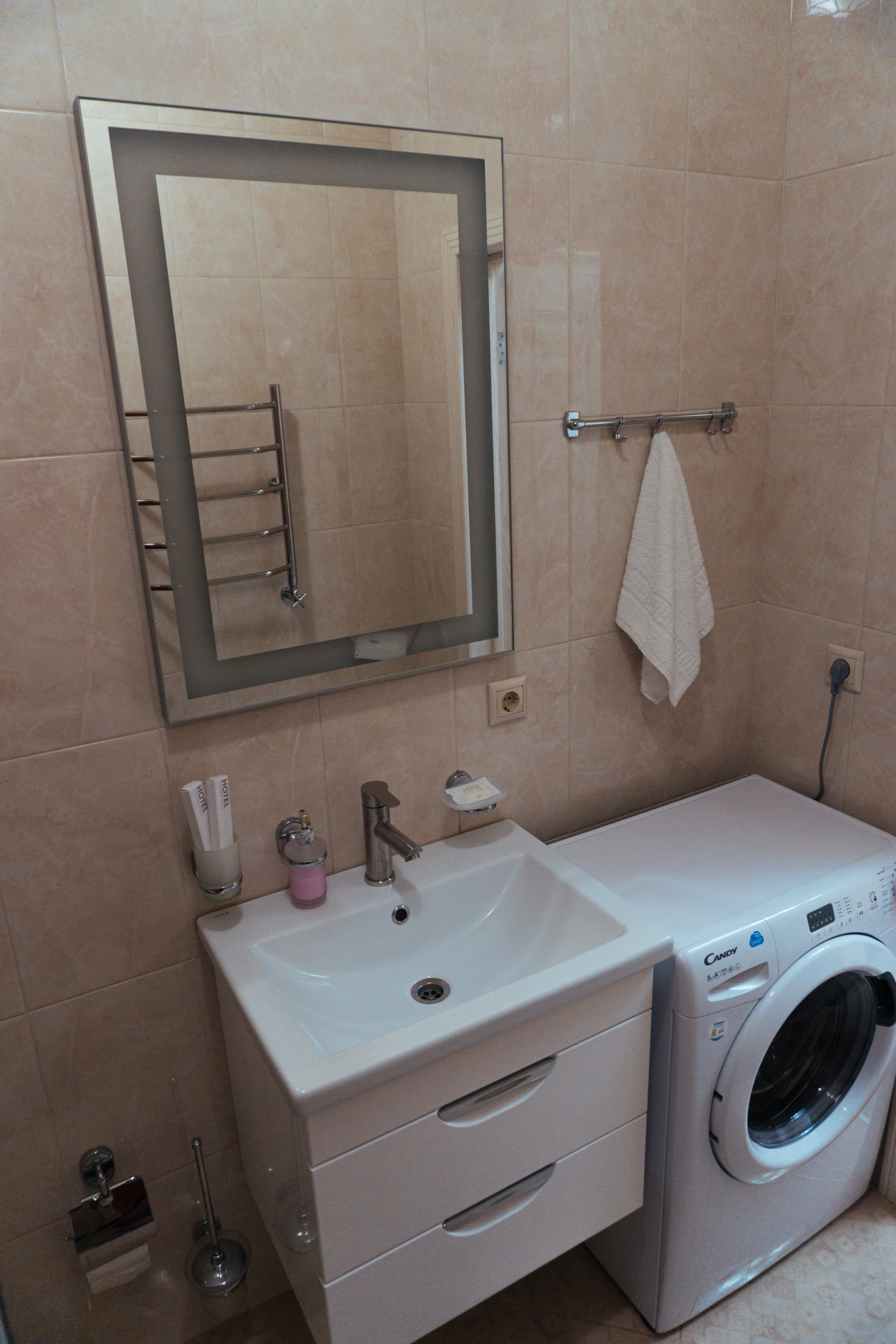 Фото Сударь