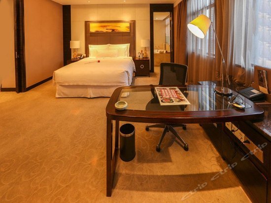 Фото 158074956977