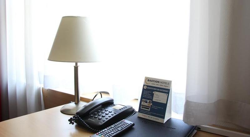 Фото Bastion Hotel Schiphol Hoofddorp