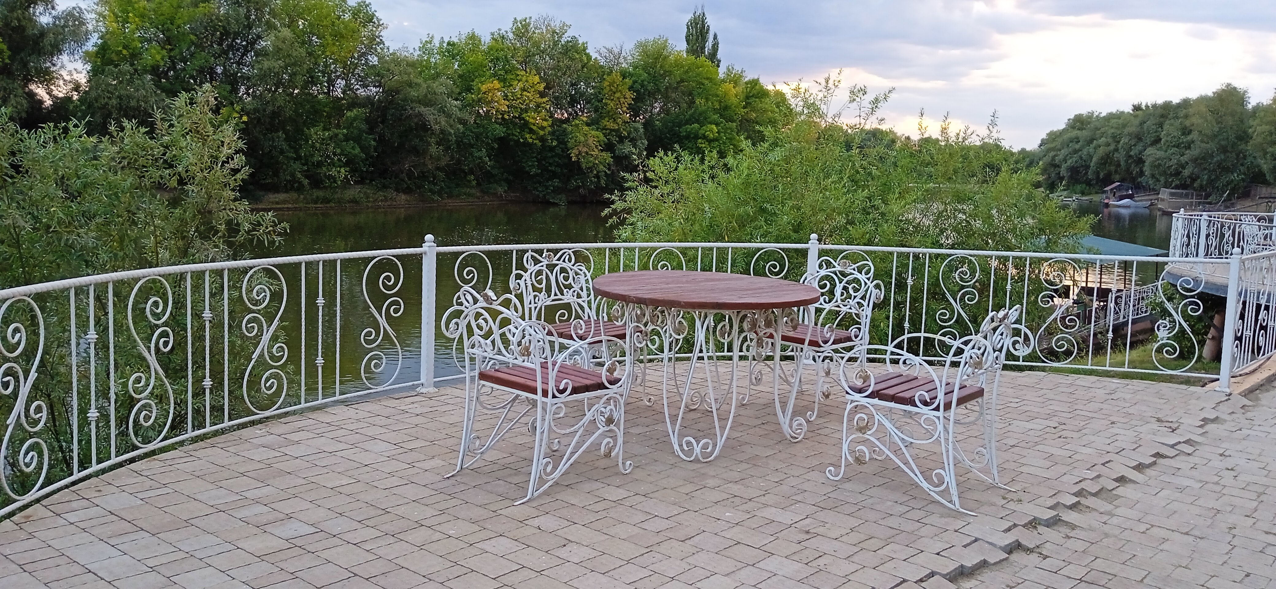 Фото Рыболовно-охотничья база отдыха