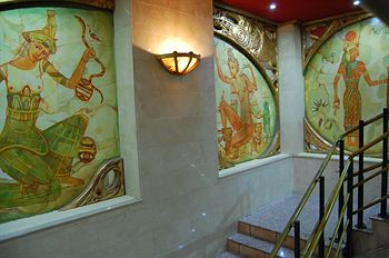 Фото Casual Valencia de las Civilizaciones