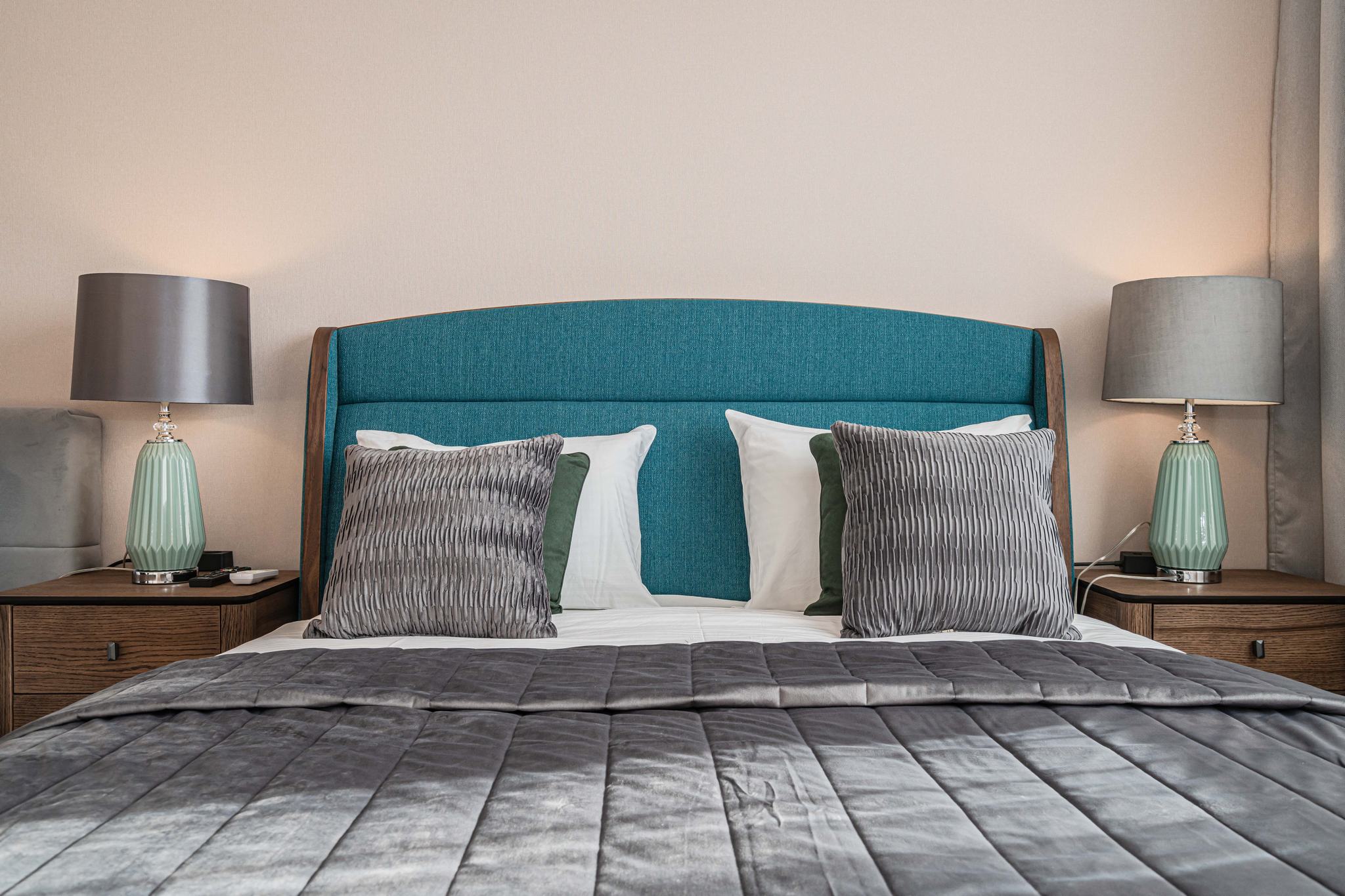 Фото Crown39 на улице Памяти Павших в Афганистане