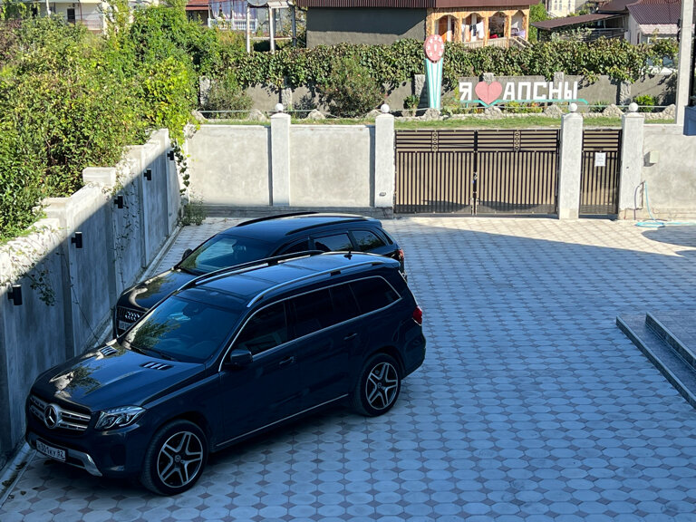 Фото Премьер-Сухум