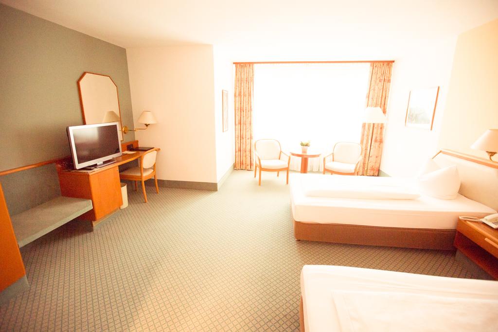 Фото Avia Hotel Regensburg