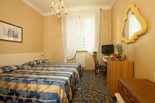 Гостиница Hotel Universo Lucca в Лукке