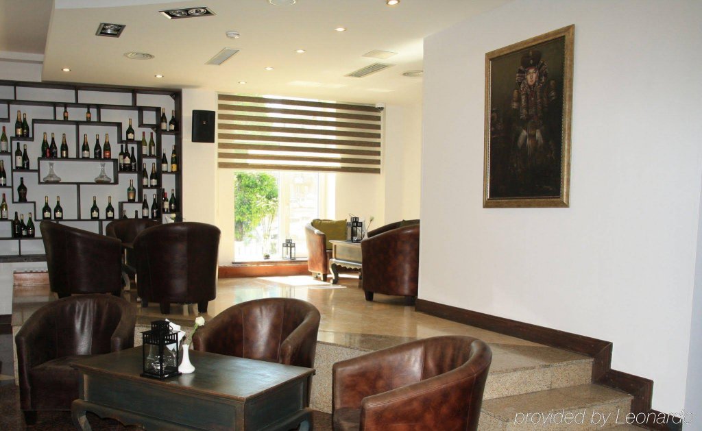 Фото Kempinski Hotel Khan Palace