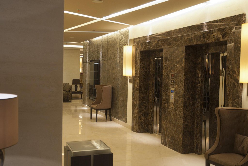 Фото Uptown Palace