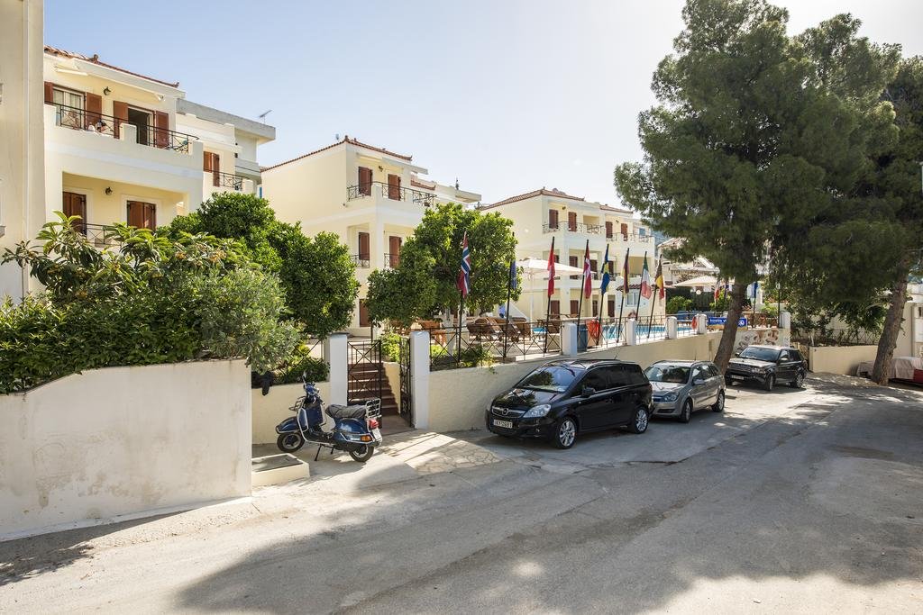 Фото Kostis Villas