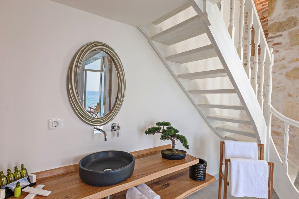 Фото Thalassa Boutique Hotel