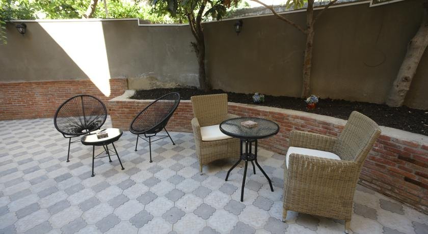 Фото Отель Golden Nugget Tbilisi