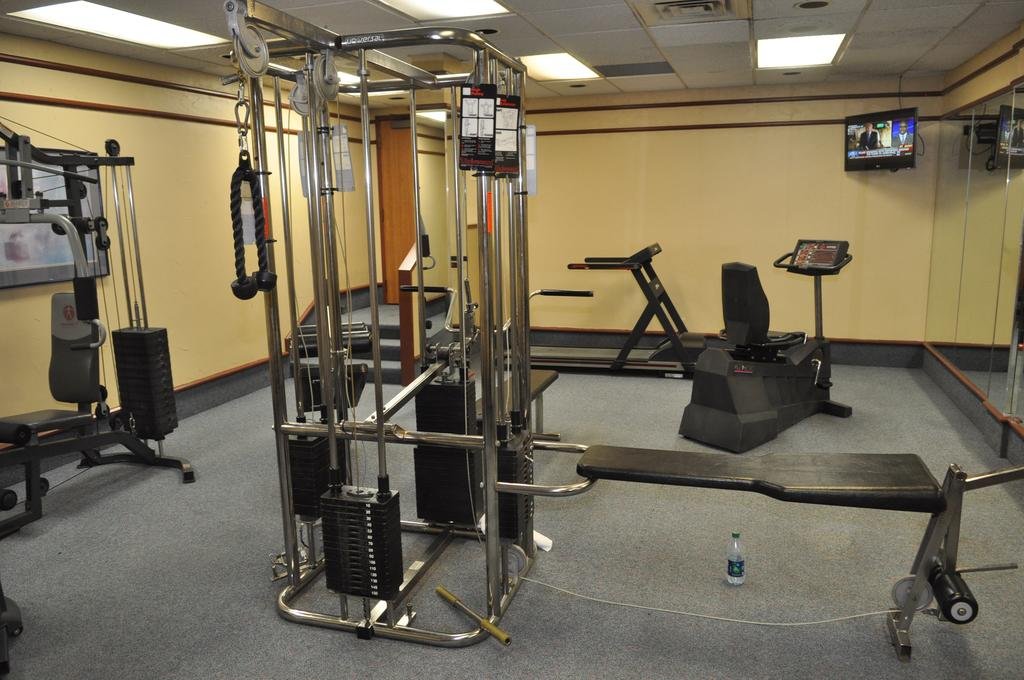 Фото Quality Inn & Suites Plano East - Richardson