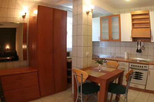 Фото Hotel Orange Inn