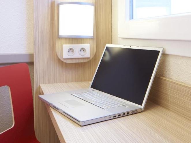 Фото Premiere Classe Geneve - Saint Genis Pouilly