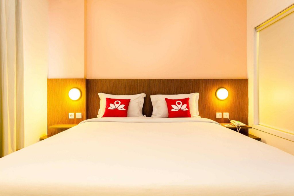 Фото Pomelotel Jakarta