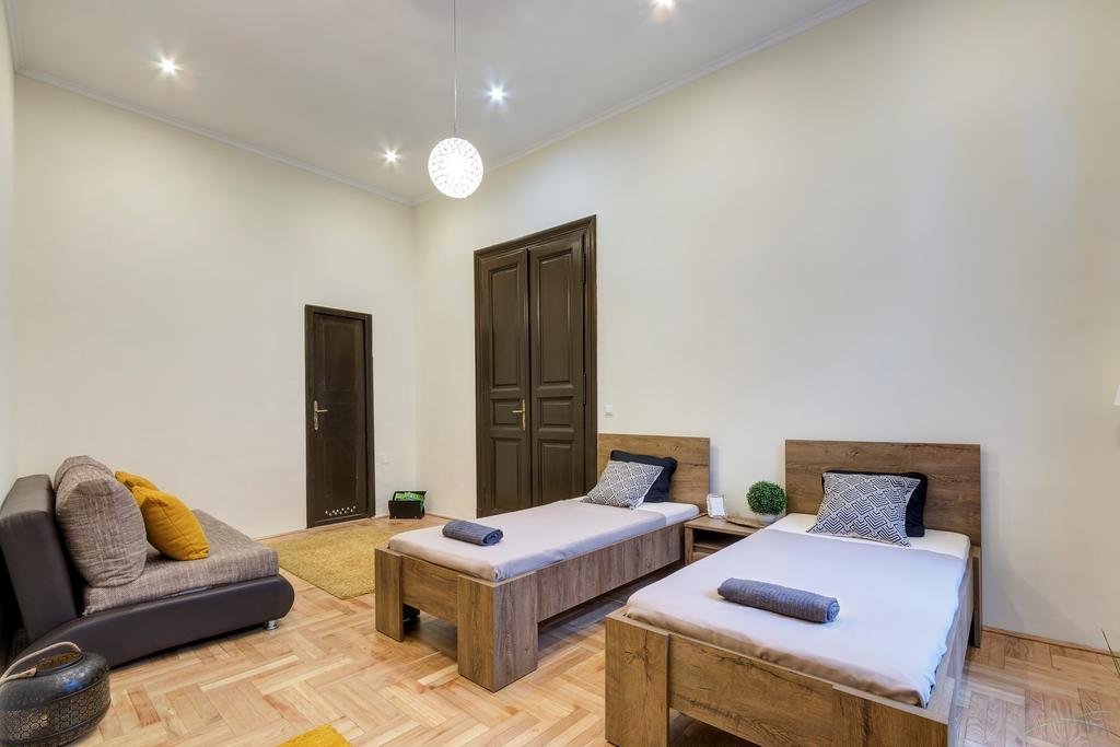 Фото Real Apartments Klauzál