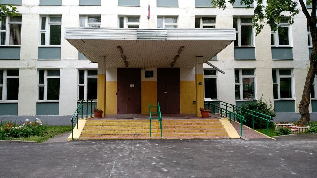 Где находится школа номер 20 Panorama: Школа № 1400, корпус № 3, school, Moscow, Kutuzova Street, 20 - Yandex