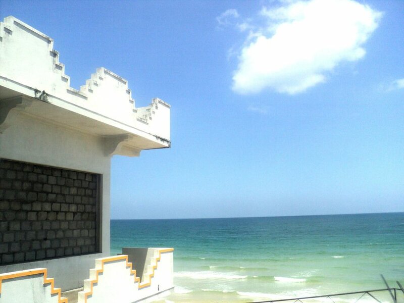 Trinco Beach Hotel