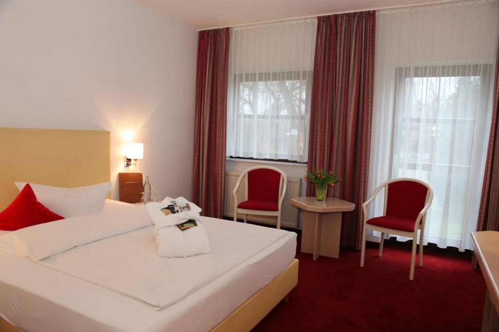 Фото Lindenhotel Stralsund
