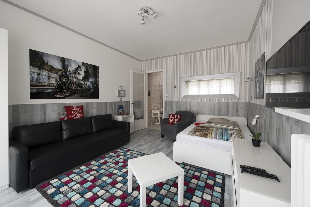 Фото Monroe Central Budapest