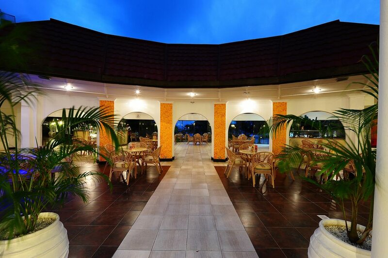 Отель Nyali Sun Africa Beach Hotel & SPA