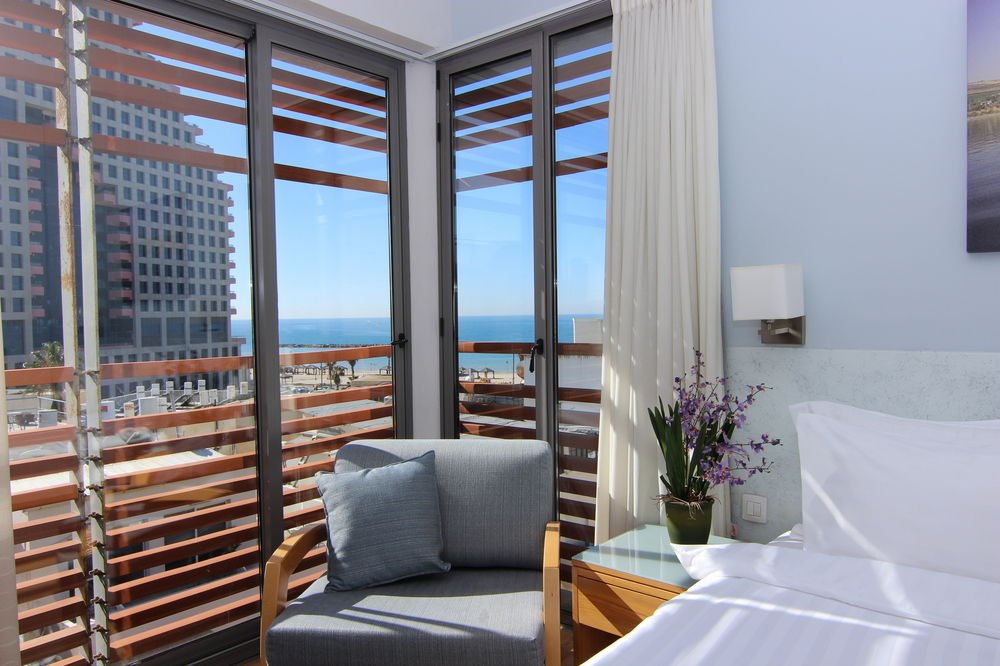 Фото Poli Urban Tel Aviv Hotel