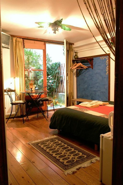 Фото Bed & Breakfast Barrio