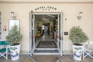 Гостиница Hotel Eden в Римини
