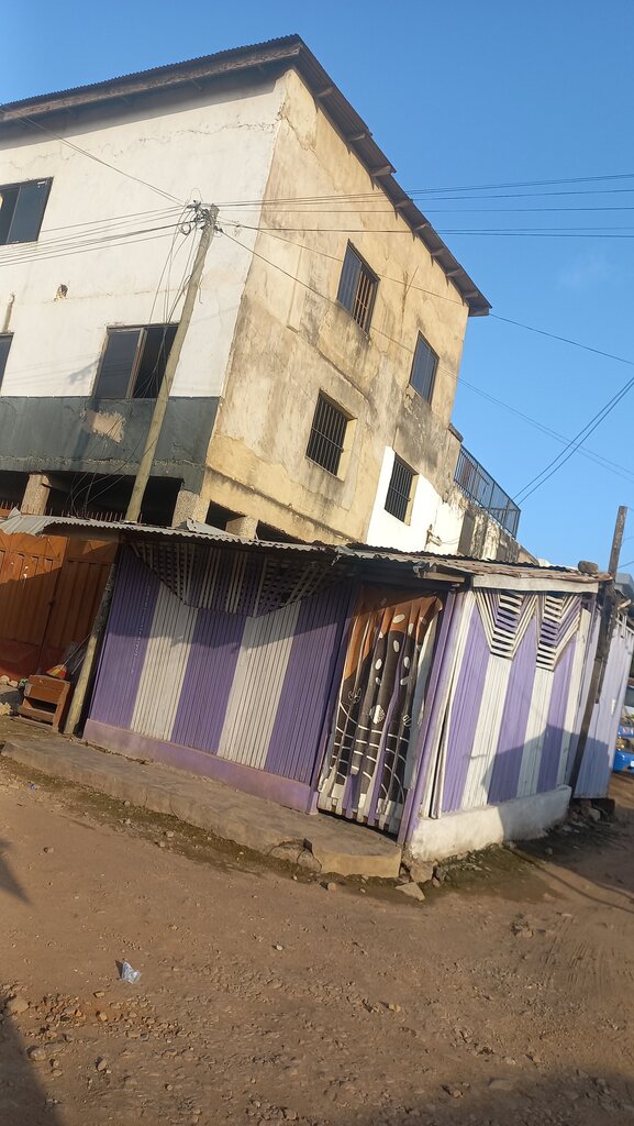 Car service, auto repair Truth Engineering Workshop, Accra, photo