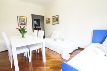 Фото Alessia's Flat - Tortona