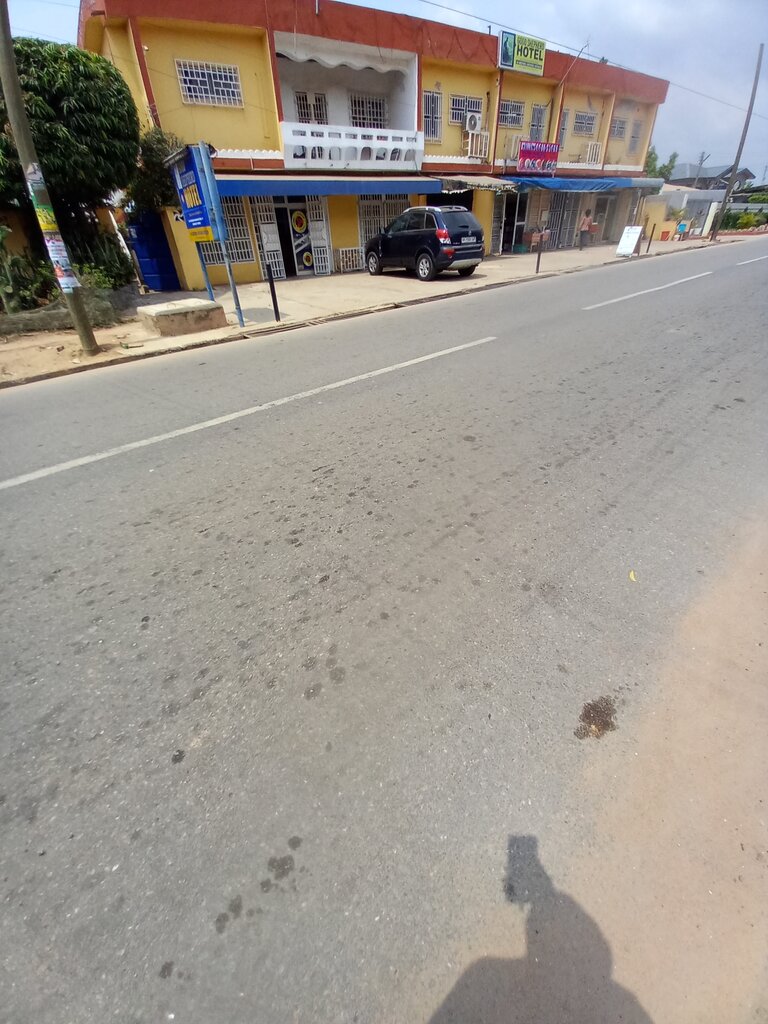 Beauty salon Image-Plus Beauty Salon, Accra, photo