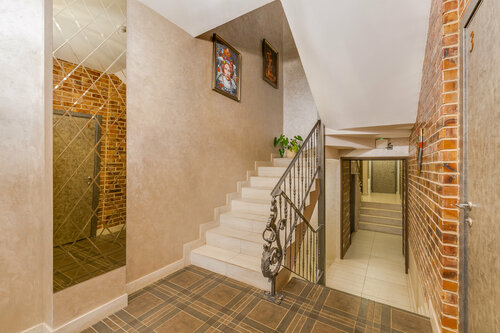 Иное жильё Замок на Никольской во Владимире