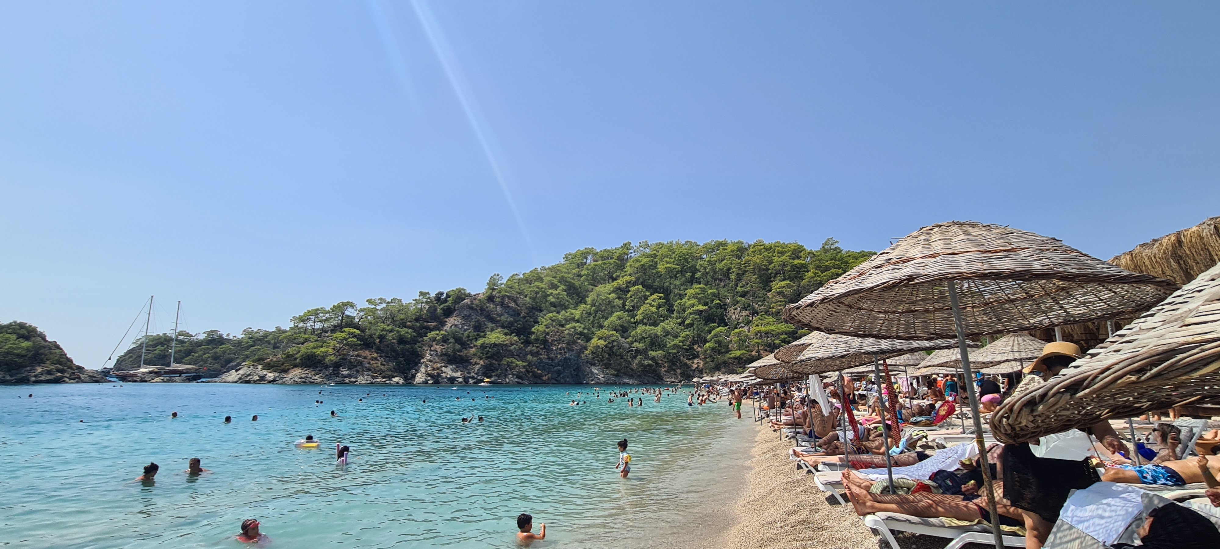 Фото Akdeniz Beach Hotel