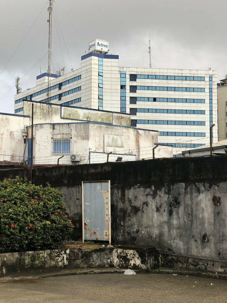 Security company Fleetguard, Douala, photo