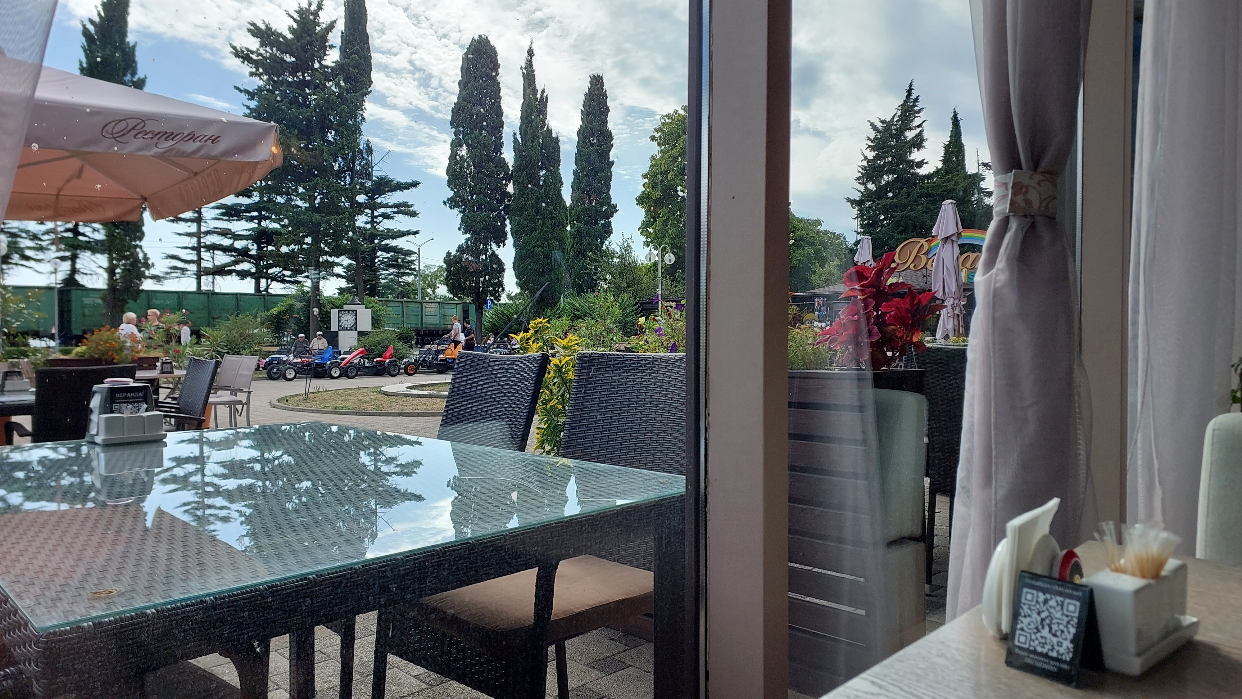 Фото Каравелла