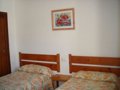 Фото Apartamentos Llevant