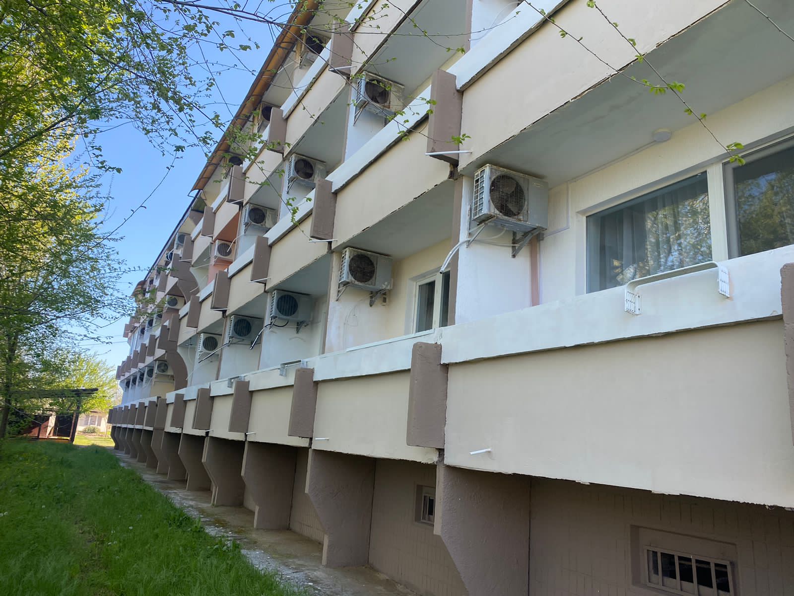 Фото отеля 2