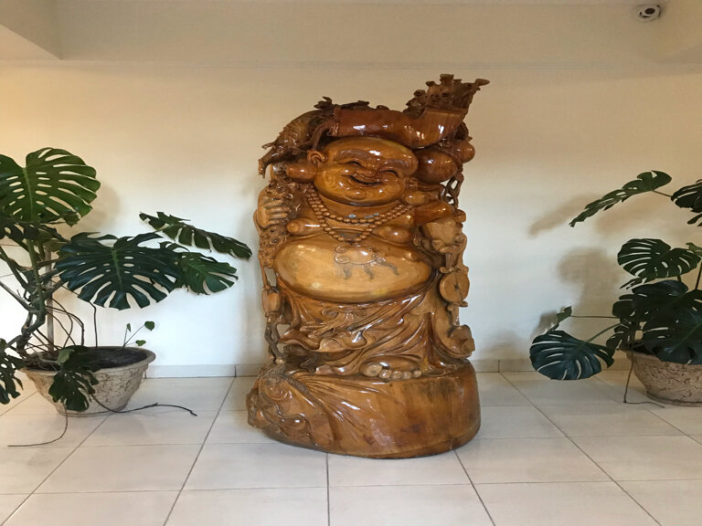 Фото Весёлый Хотэй