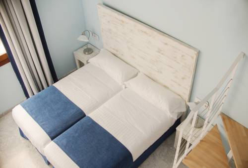 Фото Hotel Adhoc Carmen